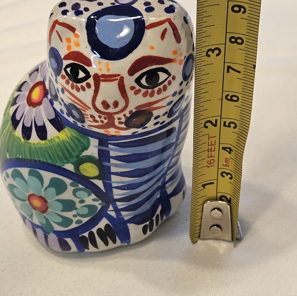 Mexican Folk Art Colorful Ceramic Cat Figurine. - Picture 7 of 7